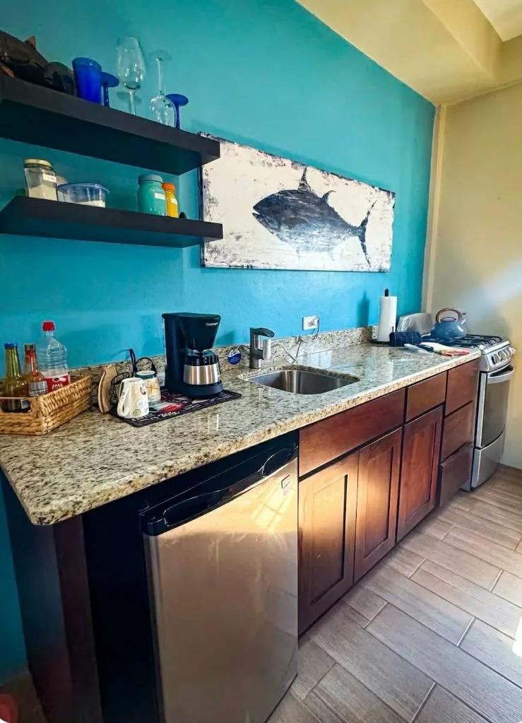 Successful Eco Multi-Rental Property – Caye Caulker, South Island - Photo 8