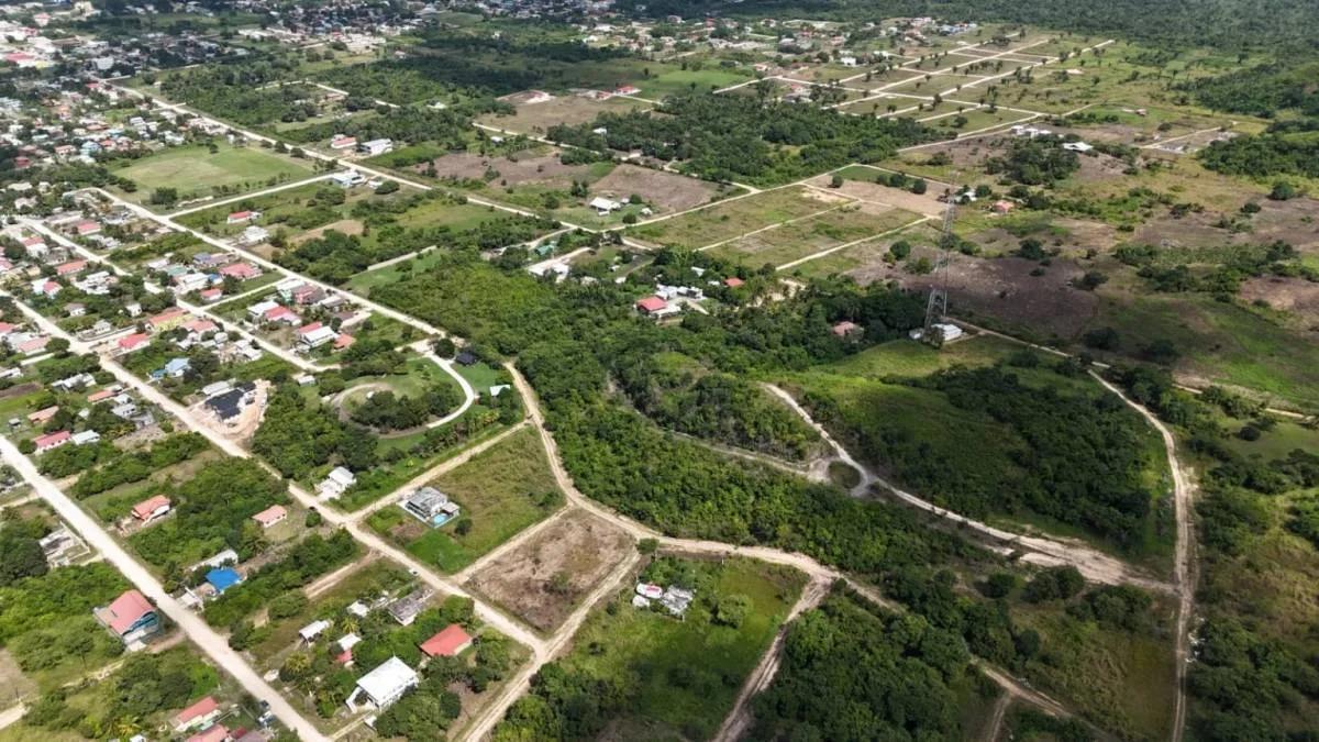 Belmopan Real Estate Opportunity: 1.16 Acres in Prime Location - Photo 5