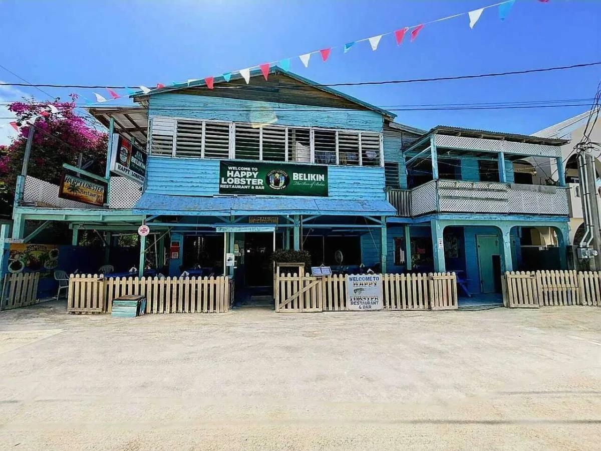 Prime Front Street Real Estate | Iconic Happy Lobster Bar & Grill