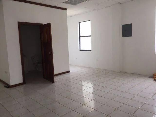 Office Space for Rent in Ideal Location - Photo 4