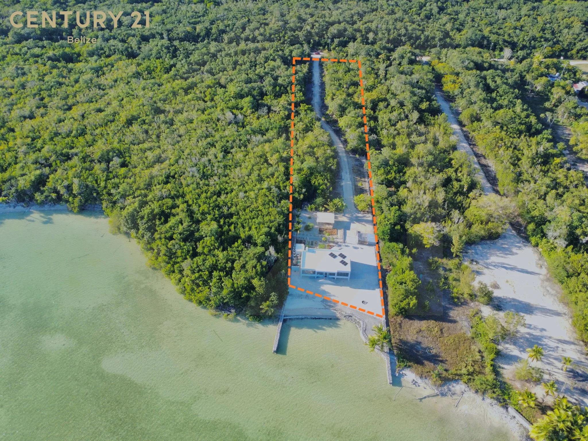 Seascape - Modern Beachfront Home On 2 Acres - Photo 2