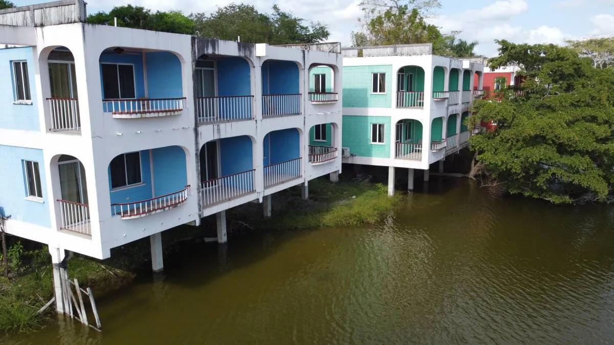 For Sale ecofriendly Lamanai Landing Hotel and Marina nestled over the serene new lagoon - Photo 8