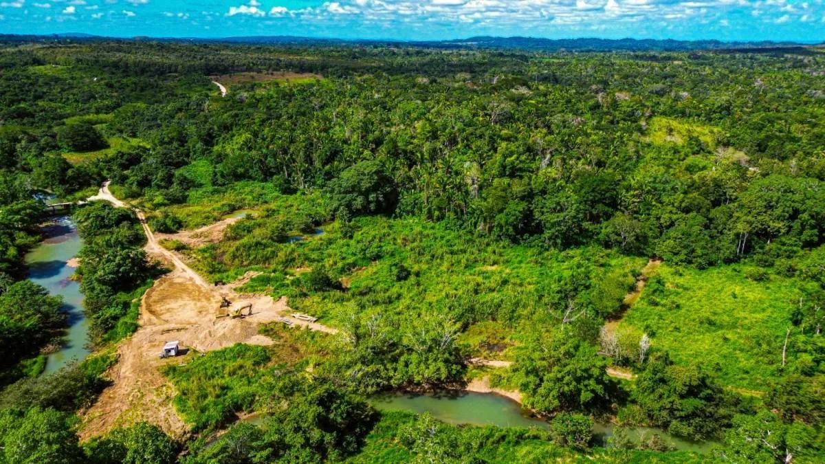 Tea Kettle Village | 230-Acre Riverfront Investment Estate in Belize