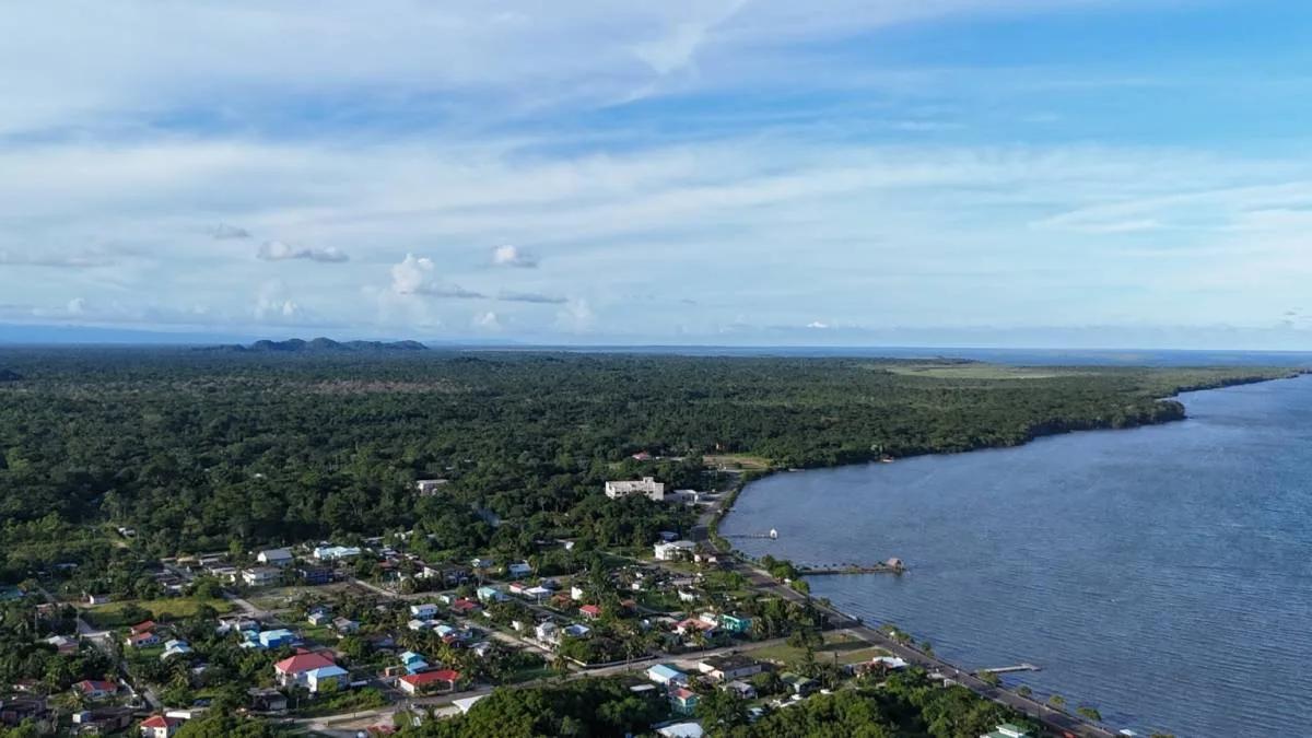 Searching for 1 acre farm near Joe Taylor Creek and Caribbean Sea (Toledo)? - Photo 6