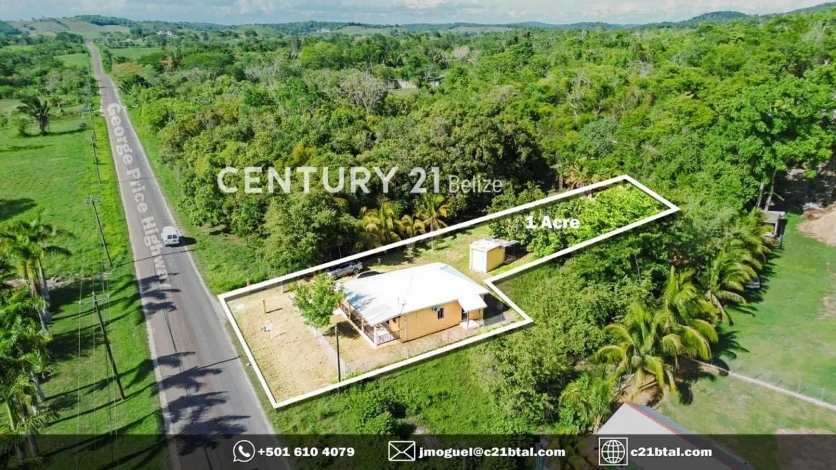 House For Sale at the entrance of San Jose Succotz on Gorge Price Highway, Belize - Photo 4