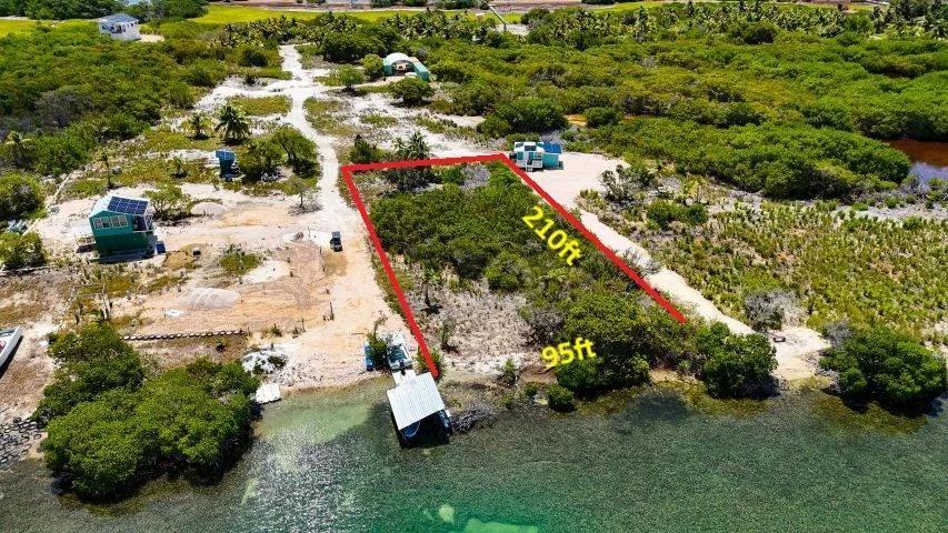Large Piece of West Facing Beachfront- North Island