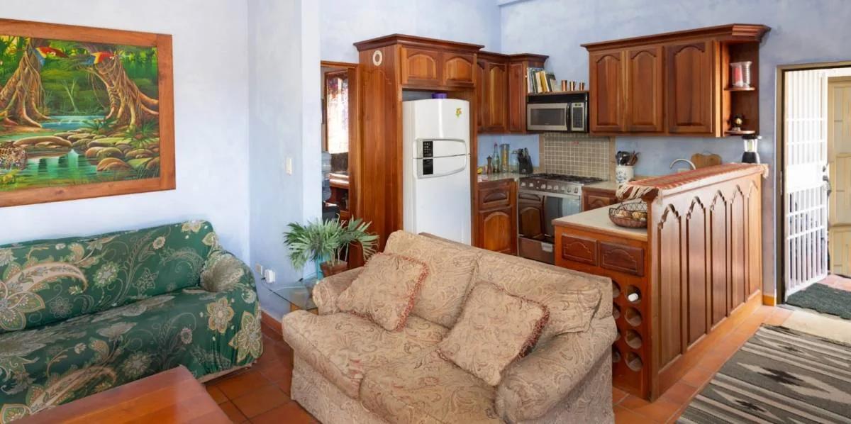 1-Bedroom Condo in Caye Caulker Village With Private Rooftop & Breathtaking Sea Views - Photo 3