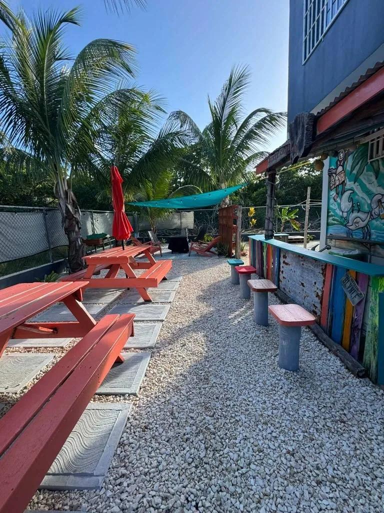 Successful Eco Multi-Rental Property – Caye Caulker, South Island - Photo 5