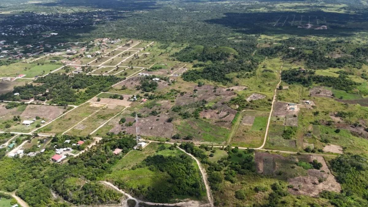 Belmopan Real Estate Opportunity: 1.16 Acres in Prime Location - Photo 8